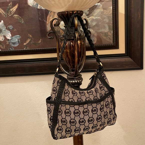 MICHAEL Michael Kors Black and Brown Logo Bag - Picture 5 of 16